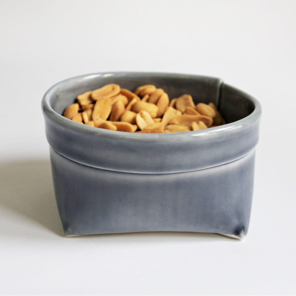 3. Mørkeblå porcelænspose