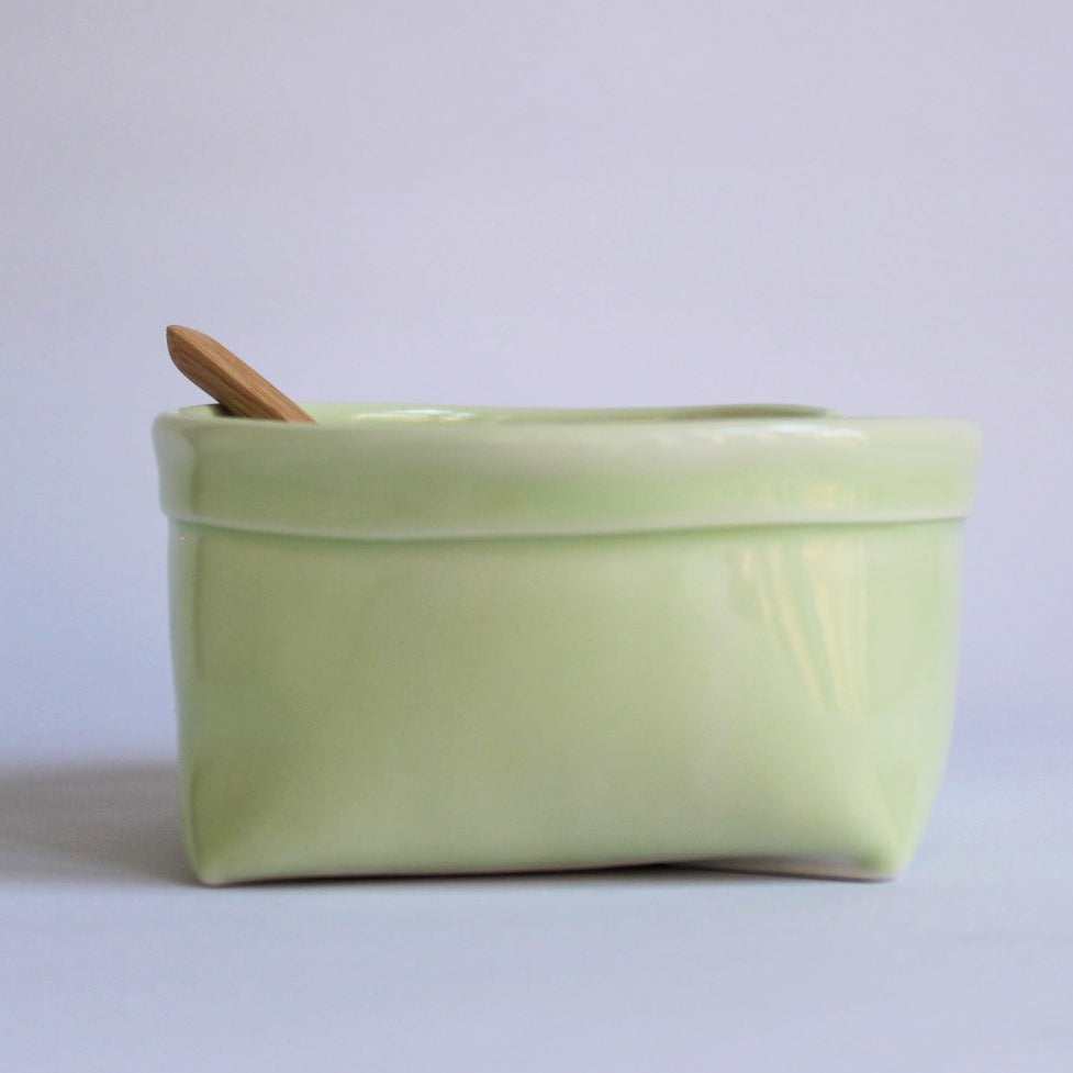 3. Grøn porcelænspose