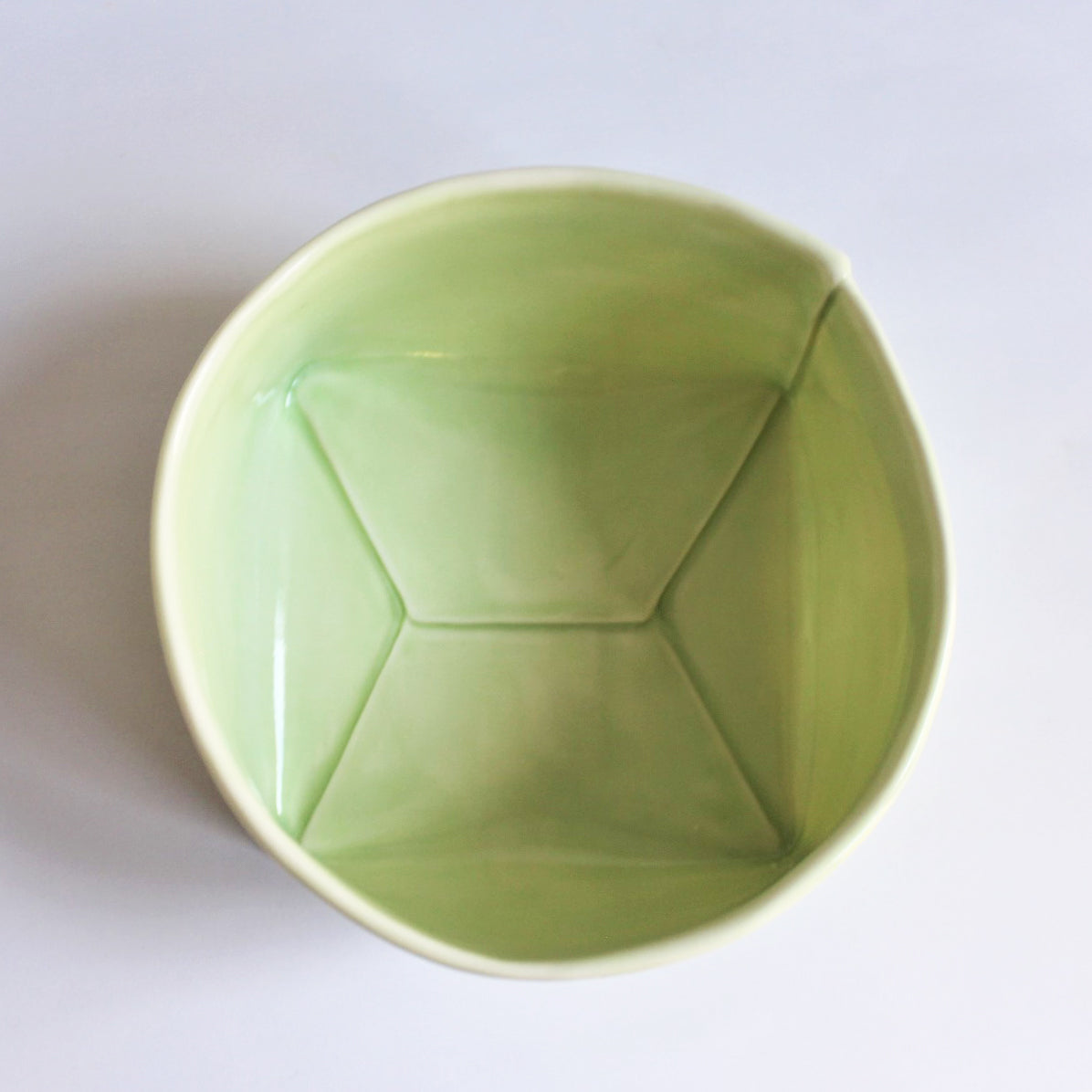 5. Grøn porcelænspose
