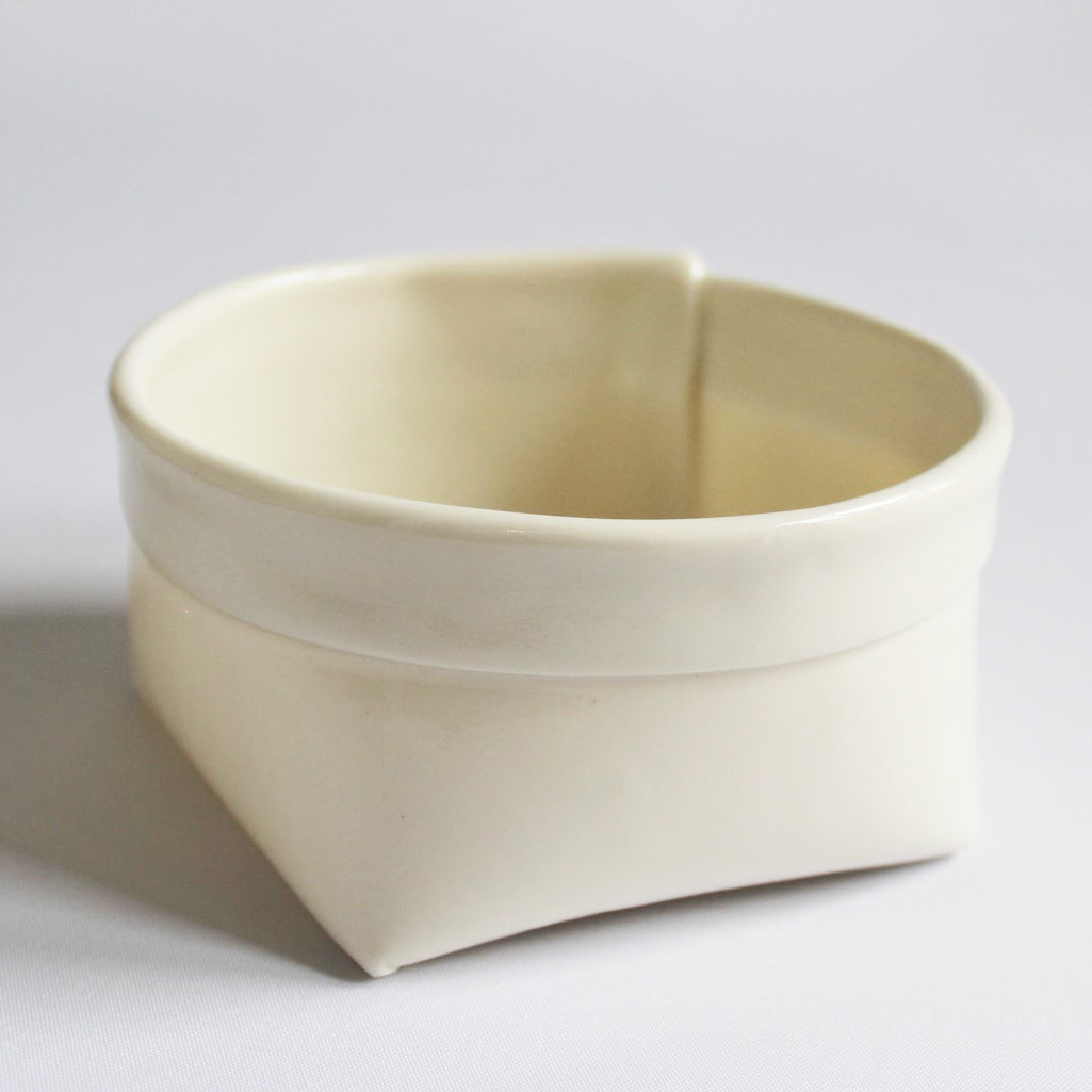 3. Hvid porcelænspose